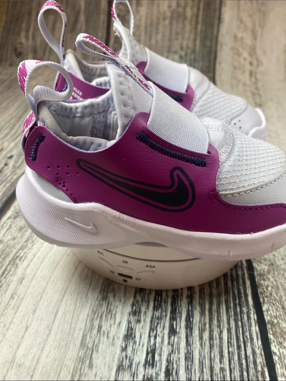 Nike Flex Runner 3 Toddler Shoes White Pink Slip-On Sneakers Size 6C